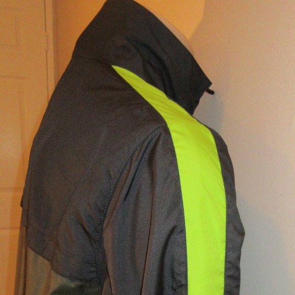 Nike Juventus Lightweight Jacket Men Khaki  Training Football Windbreaker Large - Picture 10 of 12